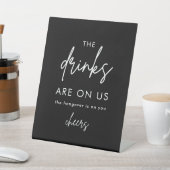 Minimalistisch Black Funny Wedding Open Bar Sign Sockelschild (In SItu)