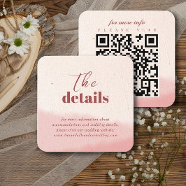 Minimalistisch Blush Bloom Bold Script QR Code Wed Begleitkarte