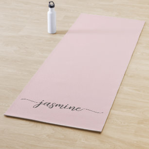Minimalistisch Blush Pink Girl Monogram Name Scrip Yogamatte