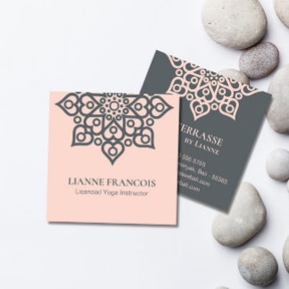 Minimalistisch Boho Pink Gray Mandala Yoga Spiritu Quadratische Visitenkarte
