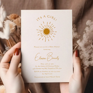 Minimalistisch Boho Sunshine Baby Dusche Es ist ei Einladung