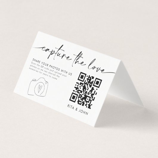 Minimalistisch Capture the Liebe QR code Folgekart (Vorderseite)