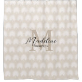 Minimalistisch Chic Beige Anahaw Leaf Script Monog Duschvorhang (Vorderseite)