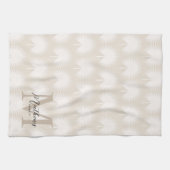 Minimalistisch Chic Beige Anahaw Leaf Script Monog Geschirrtuch (Horizontal)