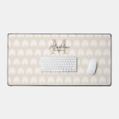 Minimalistisch Chic Beige Anahaw Leaf Script Monog Schreibtischunterlage (Tastatur & Maus)