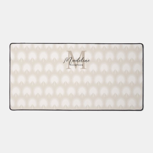Minimalistisch Chic Beige Anahaw Leaf Script Monog Schreibtischunterlage (Vorderseite)