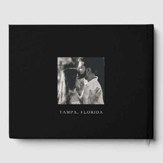 Minimalistisch Chic Wedding Design White Mr. und M Gästebuch (Rückseite)