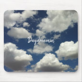 Minimalistisch Cloudy Blue Sky Daydreamin Typograf Mousepad (Vorne)