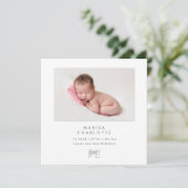 Minimalistisch Coquette Bow Foto Baby Girl Birth Ankündigung (Stehend Vorderseite)