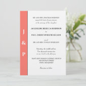 Minimalistisch Coral White Monogram Einladung (Stehend Vorderseite)