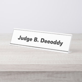 Minimalistisch Court Judge White Schreibtischnamensplakette