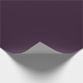 Minimalistisch Dark Tamarind Violet Lila Solid Sch Geschenkpapier (Ecke)