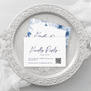 Minimalistisch Dusty Blue Floral RSVP Card - QR Co Begleitkarte
