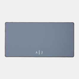 Minimalistisch Dusty Blue Two Monogram Office Schreibtischunterlage
