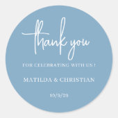 Minimalistisch Dusty Blue Wedding Runder Aufkleber (Vorderseite)