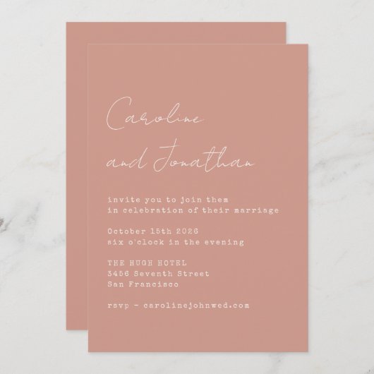Minimalistisch Dusty Rose Schreibmaschine Script T Einladung (Vorne/Hinten)