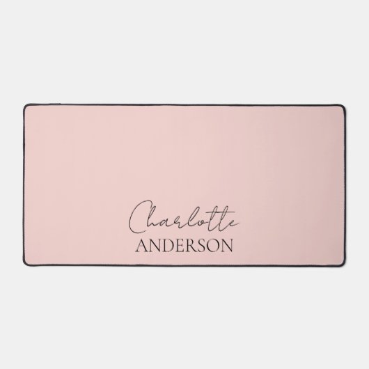 Minimalistisch Einfache Monogrammbezeichnung Rosa Schreibtischunterlage (Vorderseite)