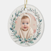 Minimalistisch Eucalyptus Baby First Christmas Fot Keramik Ornament (Links)