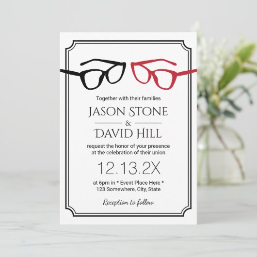 Minimalistisch Gay Wedding Two Glasses Classic Ger Einladung (Stehend Vorderseite)