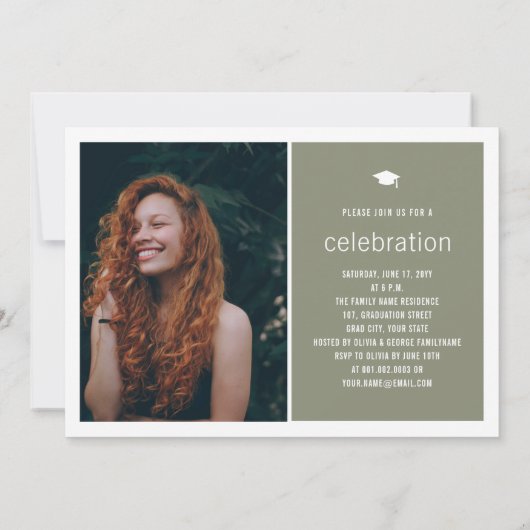 Minimalistisch Graduate Foto Simple Graduation Par Einladung (Rückseite)