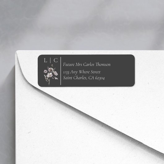 Minimalistisch-graue UAWG in elegantem Monogramm
