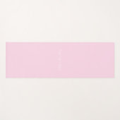 Minimalistisch hellrosa individuelle Name Monogram Yogamatte (Vorderseite (Horizontal))