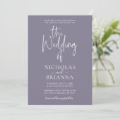 Minimalistisch Lavender Wedding Modern Monogram Einladung (Stehend Vorderseite)
