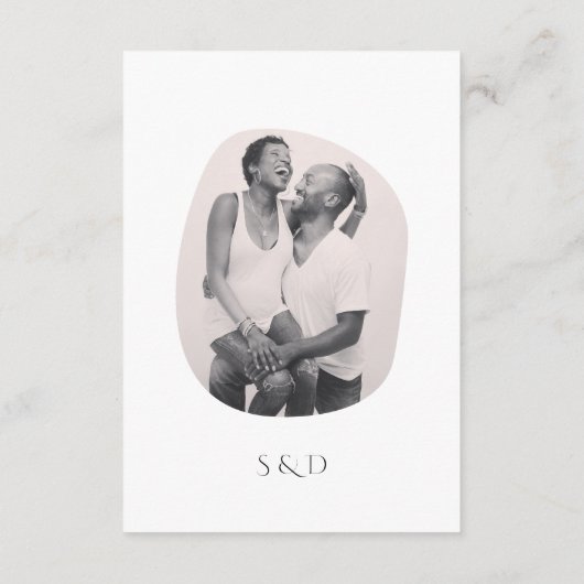 Minimalistisch Line Art Couple Illustration Hochze Begleitkarte (Rückseite)