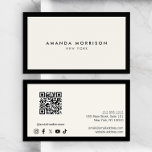 Minimalistisch Luxus Black/Ivory QR Code Social Me Visitenkarte<br><div class="desc">Ein elegantes und raffiniertes Design steigert Ihren Namen oder Firmennamen durch minimales und modernes Design. Der dünne schwarze Rahmen ist auf einem Elfenbeinhintergrund errichtet, um diesem klassischen Visitenkartendesign-Template ein luxuriöses Gefühl zu verleihen. Fügen Sie Ihre URL hinzu, um den QR-Code auf der Rückseite sofort zu aktualisieren, um das Scannen Ihrer...</div>