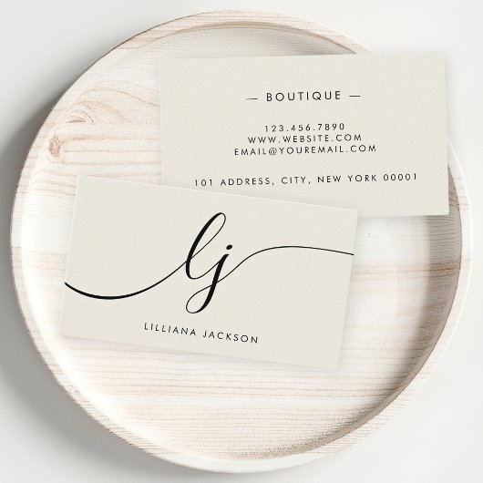 Minimalistisch Luxus Boutique Elfenbeinfarben Mono Visitenkarte