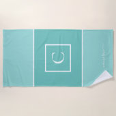 Minimalistisch Minze Blue Monogram Personalisiert Strandtuch (Vorderseite)