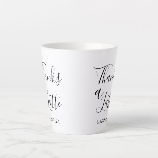 Minimalistisch-modern dank neuester Schwarz-weißer Milchtasse (Vorderseite)