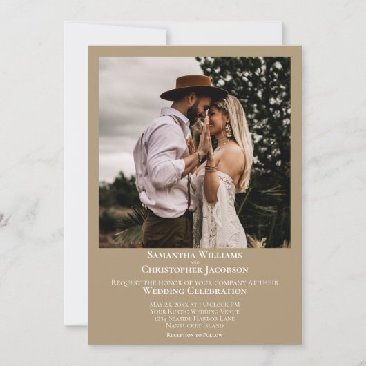 Minimalistisch Modern Sandy Tan Foto Wedding Einladung (Vorderseite)