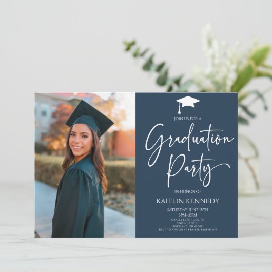 Minimalistisch Moderne, elegante Bildschülerparty Einladung (Stehend Vorderseite)