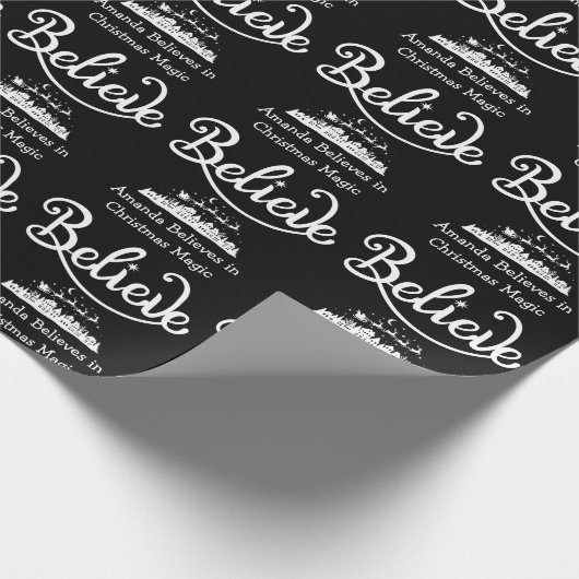 Minimalistisch Moderne stilvolle Personalisierte W Geschenkpapier (Ecke)