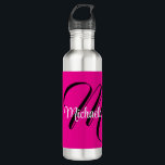 Minimalistisch moderner Monogramm Anfangsname heiß Edelstahlflasche<br><div class="desc">Minimalistische moderne Monogramm Anfangsname Schwarz-weiß. Personalisierbarer individuelle Name mit einem kursiven Initial hinter einer heißen rosa Farbe.</div>