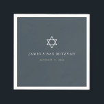 Minimalistisch Navy Blue Bar Mitzvah Serviette<br><div class="desc">Diese minimalistische und schicke Bar Mitzvah Papierserviette hat einen Mitternacht blauen / marineblau Hintergrund mit dem Stern von david. Personalisieren Sie es für Ihre Bedürfnisse. In meinem Geschäft finden Sie passende Produkte.</div>