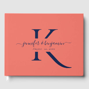 Minimalistisch Navy Blue Coral Script Monogram Wed Gästebuch