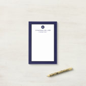 Minimalistisch Navy Blue Monogram Post-it Klebezettel (Auf Schreibtisch)
