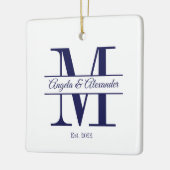 Minimalistisch Navy Blue Wedding Split Monogram Keramikornament (Links)