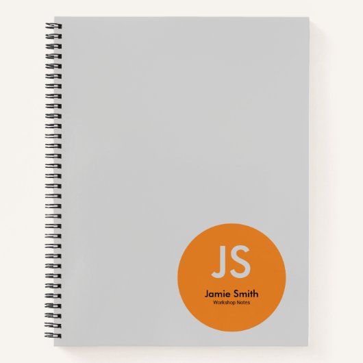 Minimalistisch Orange Dot Initials Grau Notizblock (Vorderseite)