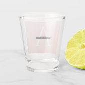 Minimalistisch Pastellrosa Personalisierter Name Schnapsglas (Rückseite)
