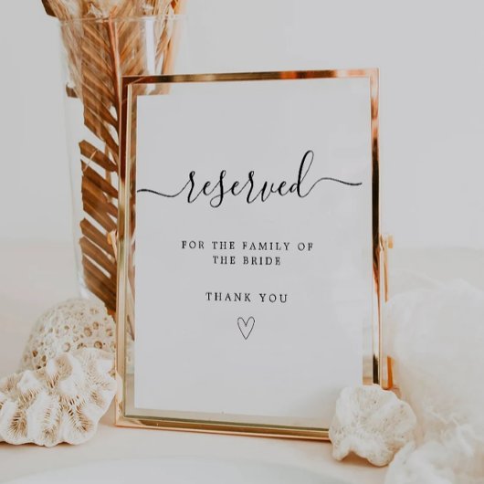 Minimalistisch reserviertes Zeichen für eine Famil Sockelschild