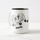 Minimalistisch Roller Skaten Zeichnend Individuell Zweifarbige Tasse (Vorderseite Links)
