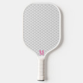 Minimalistisch-Rosa-Weiße Perle Moderne Monogramm Pickleball Schläger (Rückseite)