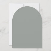 Minimalistisch Sage Green Modern Script arch Weddi Einladung (Rückseite)