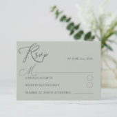 Minimalistisch Sage Green UAWG Typografy Wedding RSVP Karte (Stehend Vorderseite)