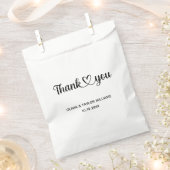 Minimalistisch Schwarz und Weiß Vielen Dank Geschenktütchen (Ausgeschnitten)