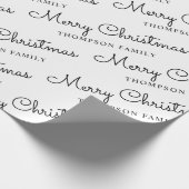 Minimalistisch Schwarz-weiß frohe Weihnachtsfamili Geschenkpapier (Ecke)