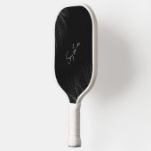Minimalistisch Schwarz-Weiß-Monogramm Pickleball Schläger (Links)